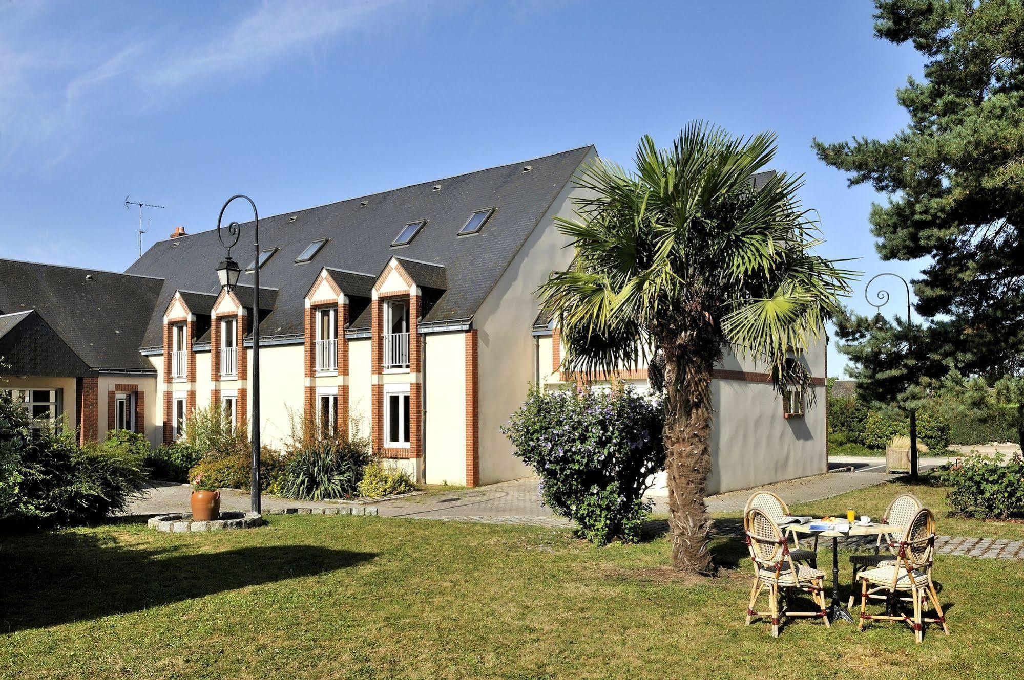 Logis Hotel Restaurant Du Labrador Saint-Benoit-sur-Loire Luaran gambar