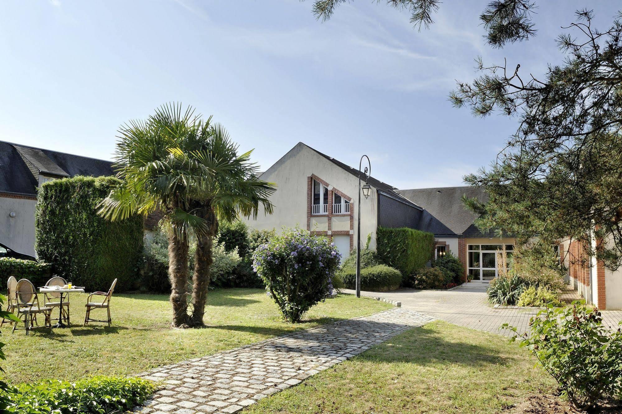 Logis Hotel Restaurant Du Labrador Saint-Benoit-sur-Loire Luaran gambar